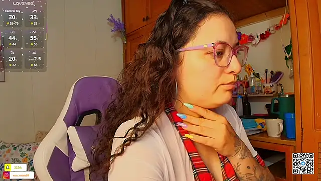 Snapshot of eva_rosse69 chatting on 03/05/26, 11:06 eva rosse69 online show from 03/05/26, 11:06