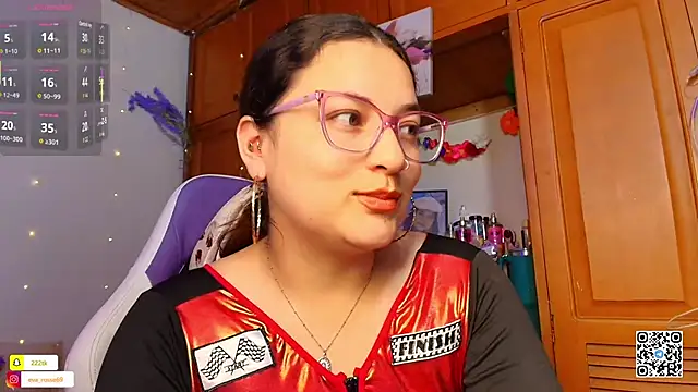 Snapshot of eva_rosse69 chatting on 03/23/26, 12:09 eva rosse69 online show from 03/23/26, 12:09