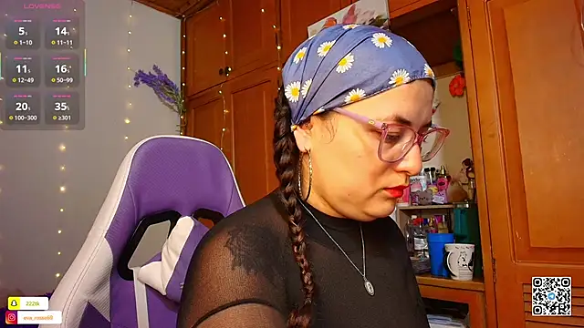 Snapshot of eva_rosse69 chatting on 03/30/26, 12:06 eva rosse69 online show from 03/30/26, 12:06