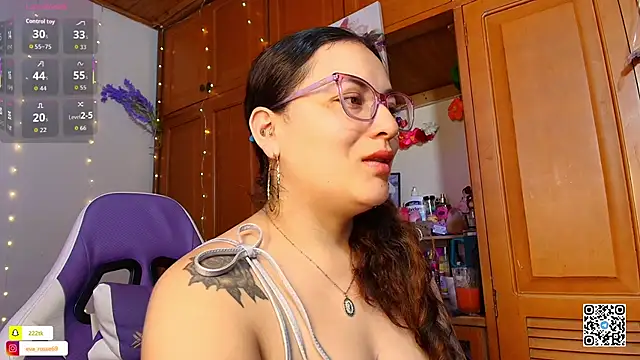 Snapshot of eva_rosse69 chatting on 03/31/26, 12:05 eva rosse69 online show from 03/31/26, 12:05