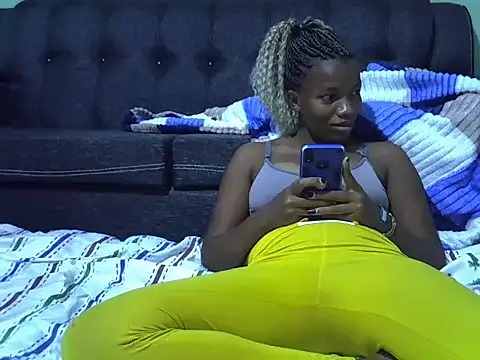 Snapshot of prettychoco1 chatting on 01/07/25, 06:56 prettychoco1 online show from 01/07/25, 06:56