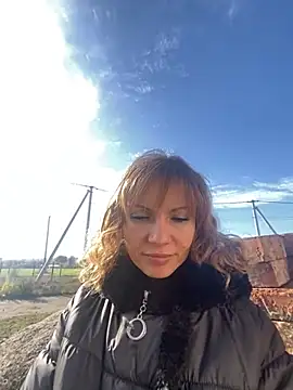 Snapshot of Anita-Smith chatting on 10/30/25, 07:54 Anita-Smith online show from 10/30/25, 07:54