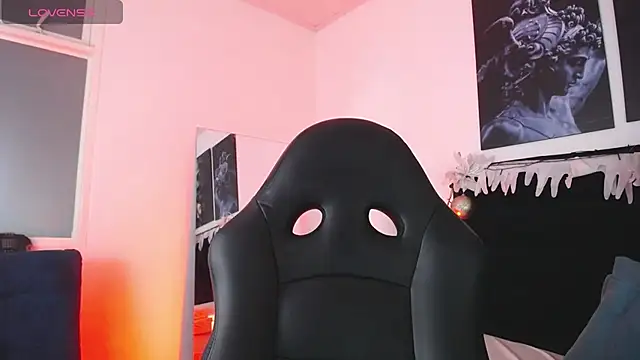 JuanCamiilo 66 online show from 12/28/24, 03:47