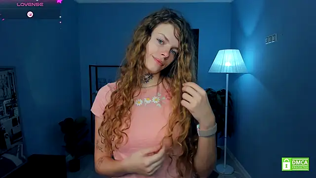 RayaNenlia online show from 12/17/25, 05:13