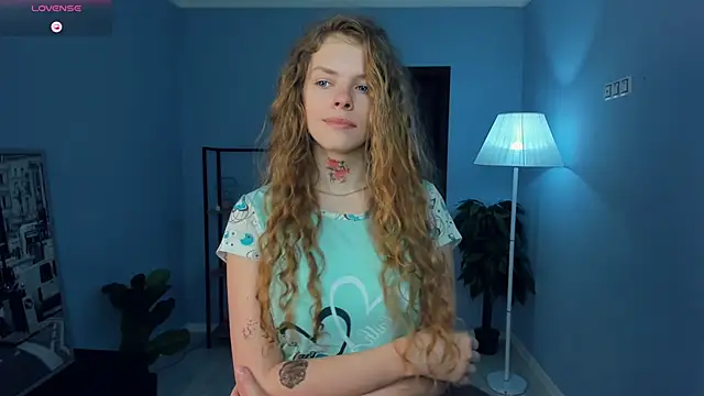 RayaNenlia online show from 02/10/26, 05:11