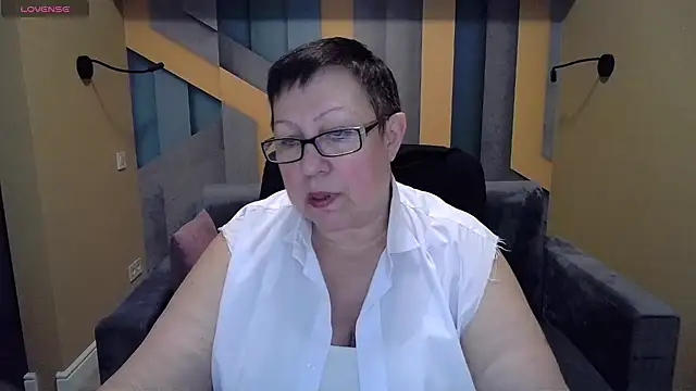 Snapshot of BarbaraTurners chatting on 01/03/25, 06:35 BarbaraTurners online show from 01/03/25, 06:35