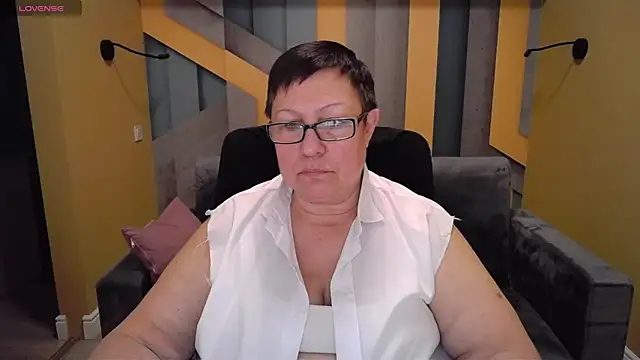 Snapshot of BarbaraTurners chatting on 01/18/25, 01:30 BarbaraTurners online show from 01/18/25, 01:30