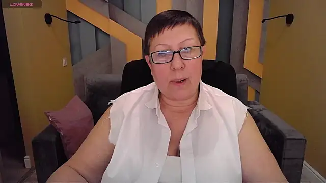 Snapshot of BarbaraTurners chatting on 01/20/25, 01:50 BarbaraTurners online show from 01/20/25, 01:50