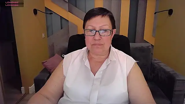 Snapshot of BarbaraTurners chatting on 02/03/25, 04:25 BarbaraTurners online show from 02/03/25, 04:25