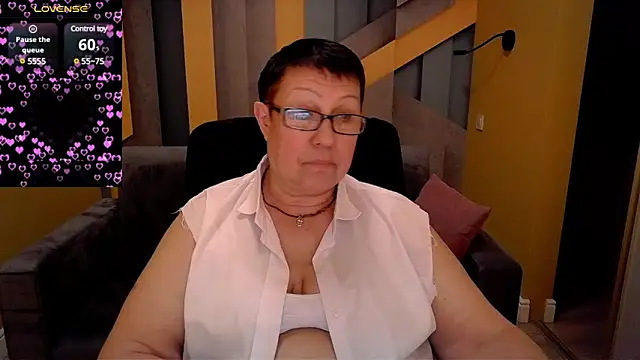 Snapshot of BarbaraTurners chatting on 03/06/25, 03:57 BarbaraTurners online show from 03/06/25, 03:57