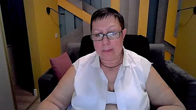 Snapshot of BarbaraTurners chatting on 03/10/25, 05:00 BarbaraTurners online show from 03/10/25, 05:00