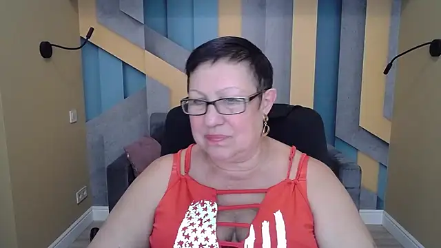 Snapshot of BarbaraTurners chatting on 10/08/25, 06:27 BarbaraTurners online show from 10/08/25, 06:27