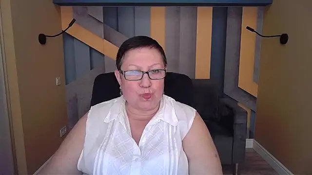 Snapshot of BarbaraTurners chatting on 12/03/25, 07:23 BarbaraTurners online show from 12/03/25, 07:23