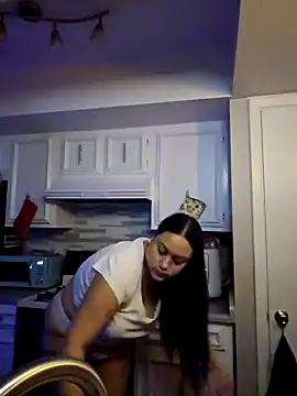 honeeyyy pot online show from 01/28/25, 04:50