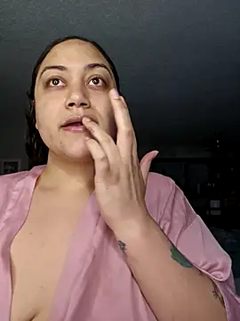 honeeyyy pot online show from 10/22/25, 05:41