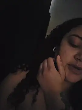 honeeyyy pot online show from 11/11/25, 05:35