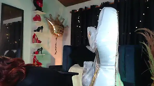 Snapshot of KorayRoussel chatting on 03/06/25, 01:14 KorayRoussel online show from 03/06/25, 01:14