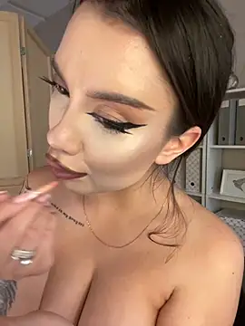 BamBam XO online show from 02/03/25, 12:03