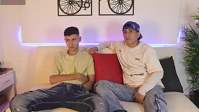 Crazy nigth01 online show from 10/15/25, 07:25