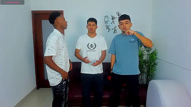 Snapshot of Crazy_nigth01 chatting on 02/06/26, 07:28 Crazy nigth01 online show from 02/06/26, 07:28