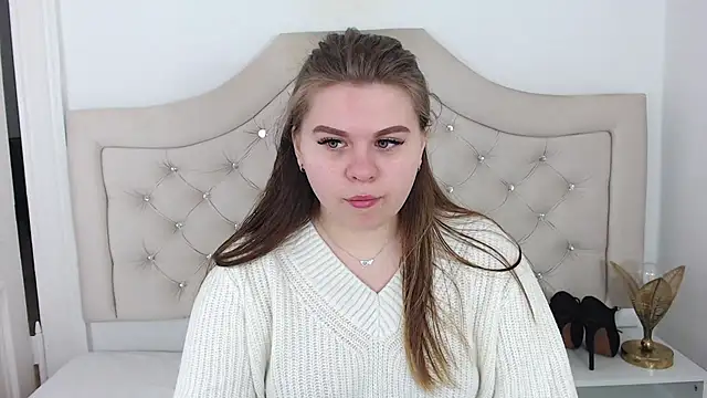 Snapshot of AbbyPleasure chatting on 12/21/24, 08:50 AbbyPleasure online show from 12/21/24, 08:50