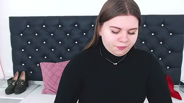 Snapshot of AbbyPleasure chatting on 02/12/25, 09:42 AbbyPleasure online show from 02/12/25, 09:42