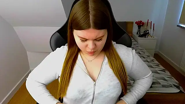 Snapshot of AbbyPleasure chatting on 02/25/26, 10:14 AbbyPleasure online show from 02/25/26, 10:14