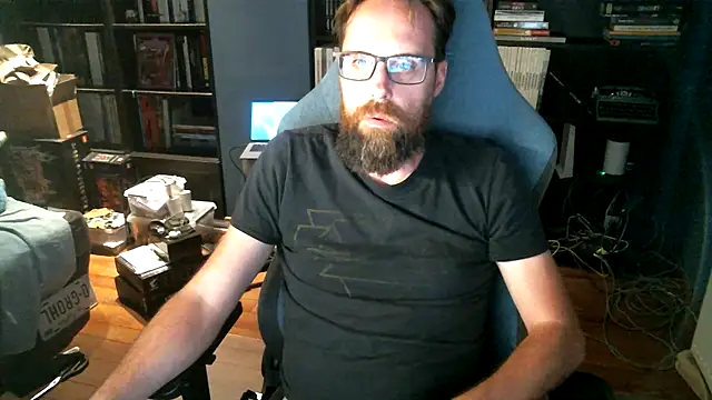 Snapshot of MeSteff chatting on 09/10/25, 06:41 MeSteff online show from 09/10/25, 06:41