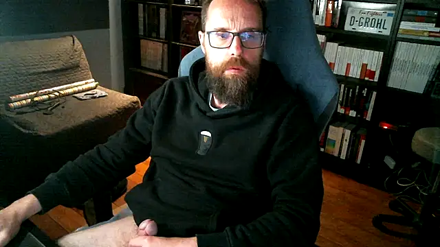 MeSteff online show from 05/07/26, 07:19
