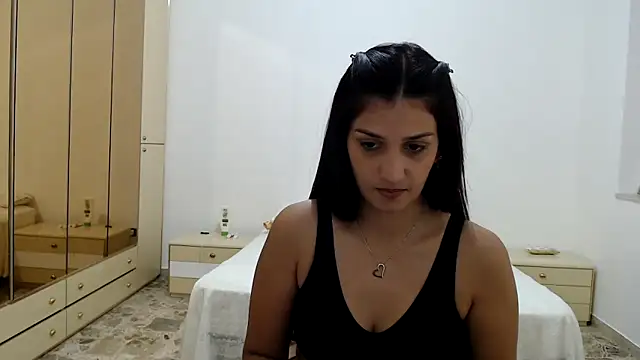 Snapshot of ZajiraShane chatting on 09/25/25, 11:36 ZajiraShane online show from 09/25/25, 11:36