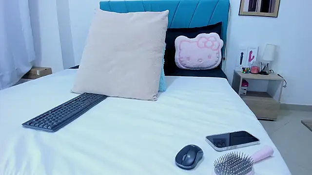 kamila lopez online show from 02/19/26, 07:43