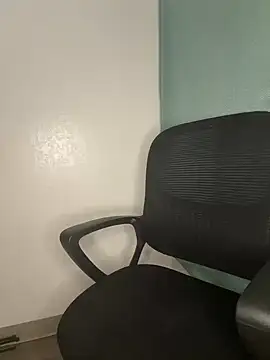 Snapshot of CharismaaBanx chatting on 12/07/24, 08:11 CharismaaBanx online show from 12/07/24, 08:11