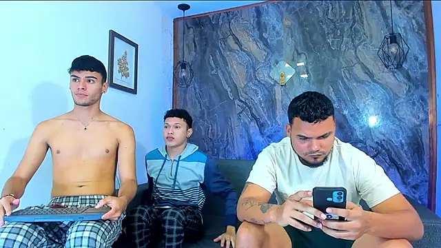 Snapshot of liam_genner_ chatting on 01/20/25, 07:57 liam genner online show from 01/20/25, 07:57