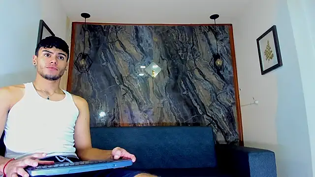 Snapshot of liam_genner_ chatting on 02/09/25, 07:41 liam genner online show from 02/09/25, 07:41