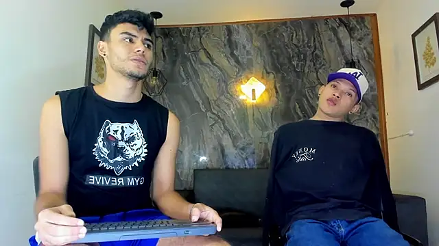 Snapshot of liam_genner_ chatting on 02/23/25, 08:11 liam genner online show from 02/23/25, 08:11