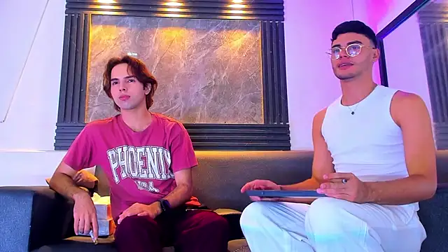 Snapshot of liam_genner_ chatting on 10/17/25, 08:00 liam genner online show from 10/17/25, 08:00