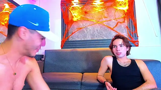 Snapshot of liam_genner_ chatting on 10/27/25, 08:13 liam genner online show from 10/27/25, 08:13