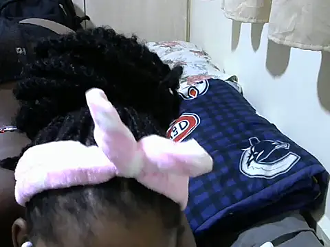 Snapshot of queen-sasha chatting on 03/10/25, 09:29 queen-sasha online show from 03/10/25, 09:29
