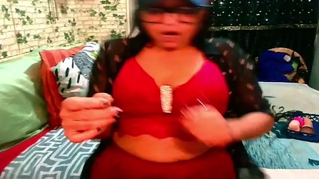 Snapshot of Indian_Blaze00 chatting on 03/14/25, 07:34 Indian Blaze00 online show from 03/14/25, 07:34