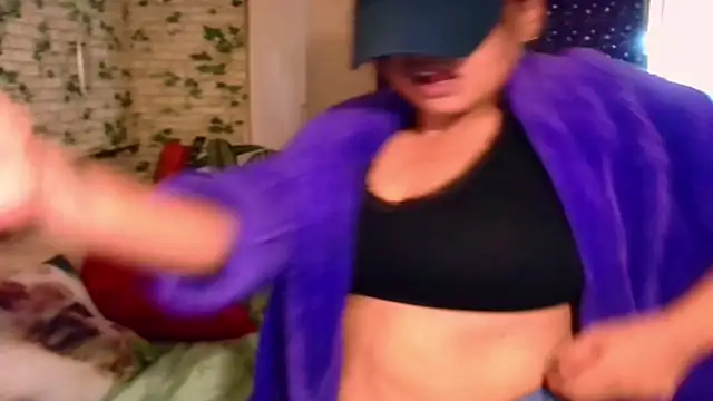 Snapshot of Indian_Blaze00 chatting on 03/15/25, 08:37 Indian Blaze00 online show from 03/15/25, 08:37