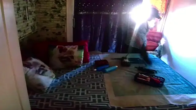 Snapshot of Indian_Blaze00 chatting on 03/22/25, 01:52 Indian Blaze00 online show from 03/22/25, 01:52