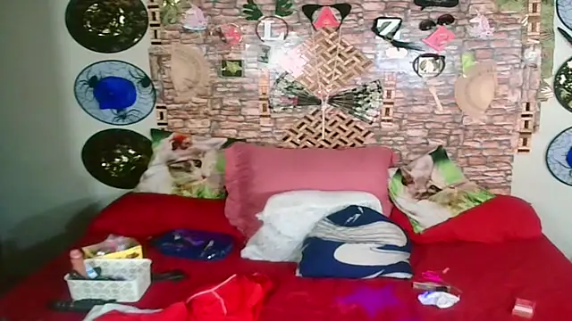 Snapshot of Indian_Blaze00 chatting on 09/10/25, 07:03 Indian Blaze00 online show from 09/10/25, 07:03