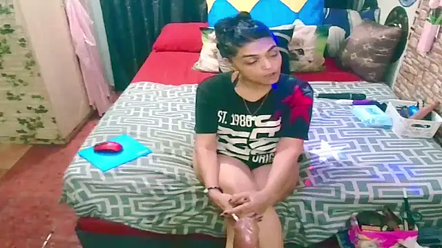 Snapshot of Indian_Blaze00 chatting on 09/19/25, 12:34 Indian Blaze00 online show from 09/19/25, 12:34