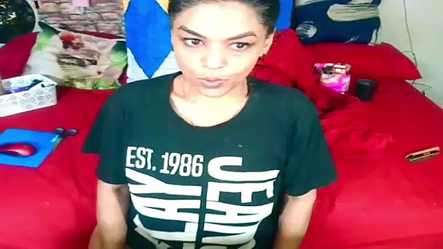 Snapshot of Indian_Blaze00 chatting on 09/20/25, 12:44 Indian Blaze00 online show from 09/20/25, 12:44