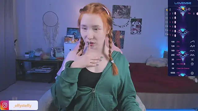 CallMeEffy1 online show from 02/15/26, 04:47