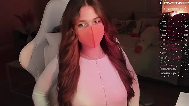 Frau Lina online show from 12/12/24, 05:37