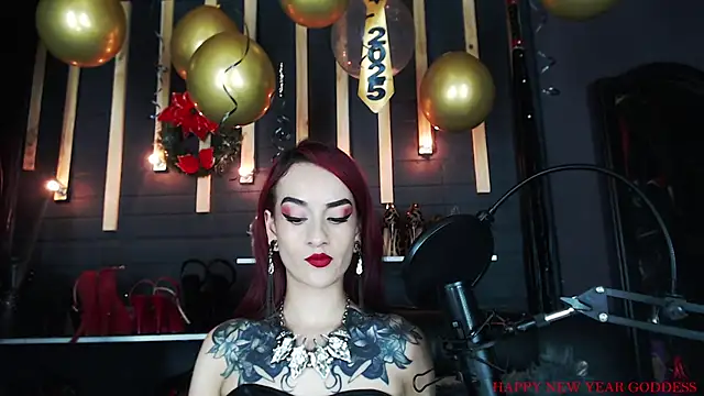 Snapshot of Liilith_goddess_ chatting on 12/30/24, 04:53 Liilith goddess online show from 12/30/24, 04:53