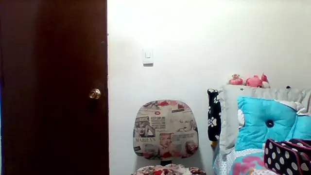 Snapshot of Alisson_brand chatting on 02/13/25, 11:50 Alisson brand online show from 02/13/25, 11:50