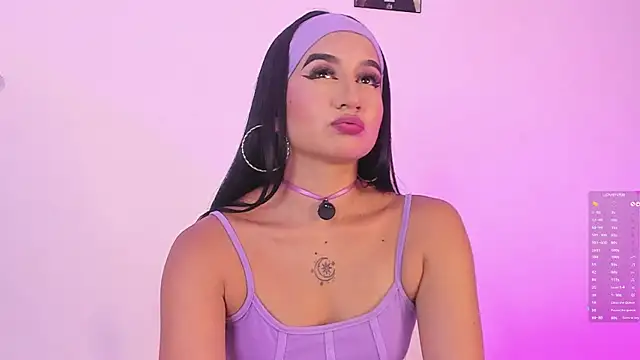 Maggie 1 online show from 11/27/25, 10:56