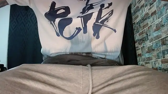 Snapshot of babyrecord1 chatting on 02/27/25, 07:47 babyrecord1 online show from 02/27/25, 07:47